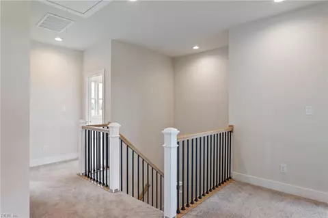 Entry Way - Mm Taft Rd, Chesapeake, VA 23322 photo 8 of 8