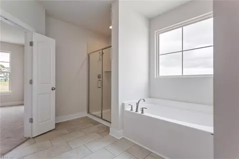 Entry Way - Mm Taft Rd, Chesapeake, VA 23322 photo 5 of 8