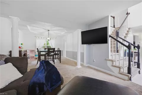 Entry Way - 349 Manning Ln, Hampton, VA 23666 photo 5 of 5
