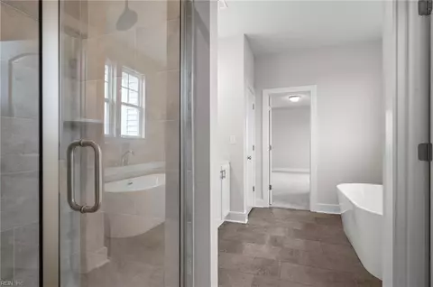 Entry Way - Mm Taft Rd, Chesapeake, VA 23322 photo 10 of 12