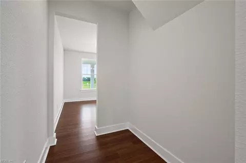 Entry Way - Mm Taft Rd, Chesapeake, VA 23322 photo 7 of 12