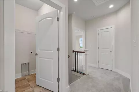 Entry Way - Mm Taft Rd, Chesapeake, VA 23322 photo 8 of 12