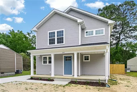 572 Laurel St, Franklin, VA 23851