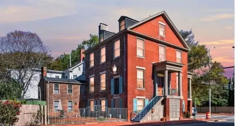 422 Crawford St, Portsmouth, VA 23704