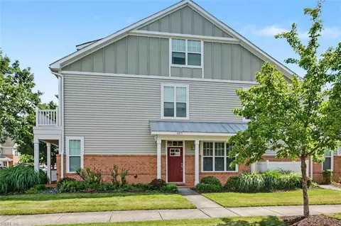 8271 Highland St, Norfolk, VA 23518
