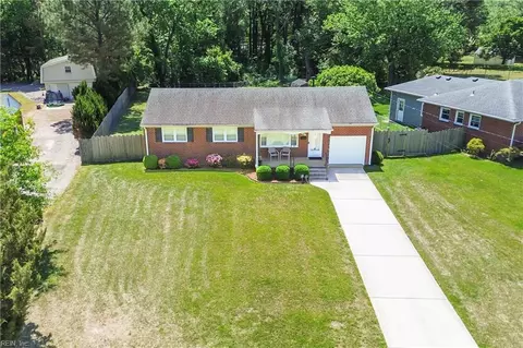5445 Shadowwood Dr, Virginia Beach, VA 23455