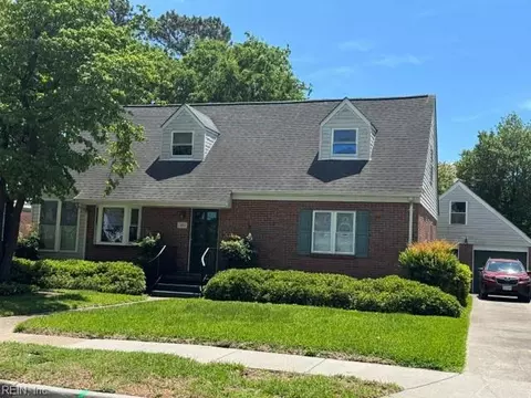 1027 Manchester Ave, Norfolk, VA 23508