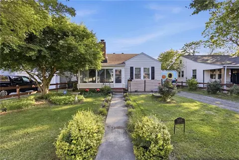 159 W Seaview Ave, Norfolk, VA 23503