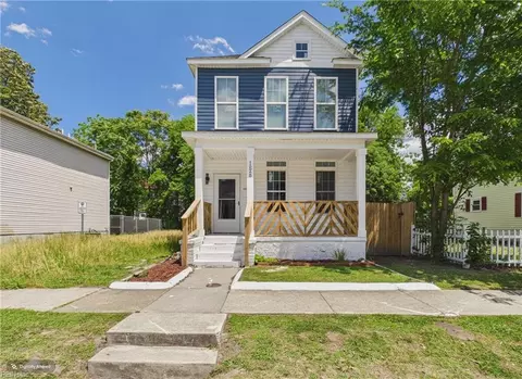 1528 Dungee St, Norfolk, VA 23504