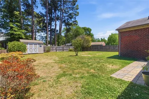 Exterior - 232 Martha Lee Dr, Hampton, VA 23666 photo 5 of 9