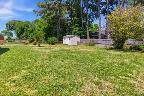 Exterior - 232 Martha Lee Dr, Hampton, VA 23666 photo 8 of 9