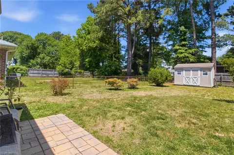 Exterior - 232 Martha Lee Dr, Hampton, VA 23666 photo 4 of 9
