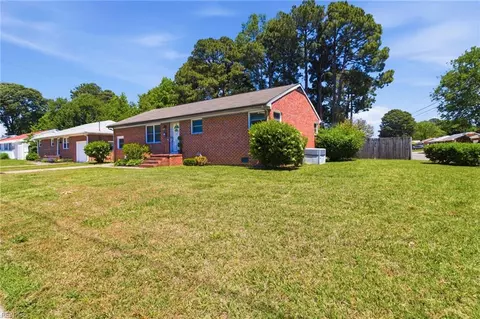 232 Martha Lee Dr, Hampton, VA 23666