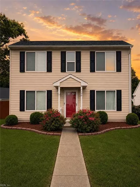 1198 C St, Suffolk, VA 23434