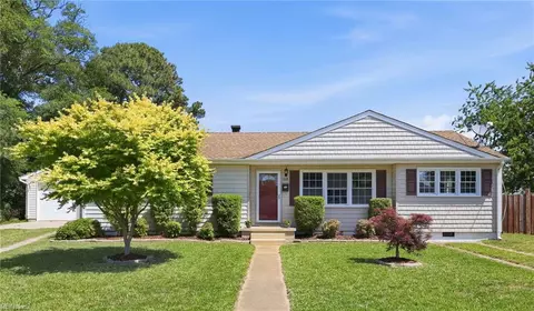 1618 Esquire St, Norfolk, VA 23503