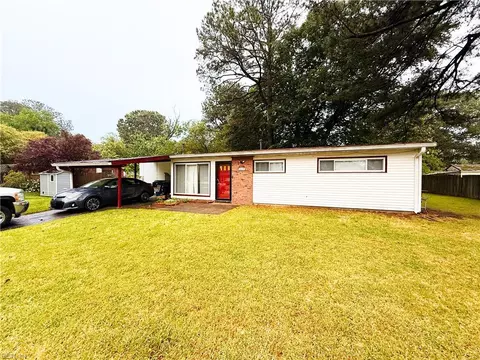 1009 Emporia Ave, Virginia Beach, VA 23464