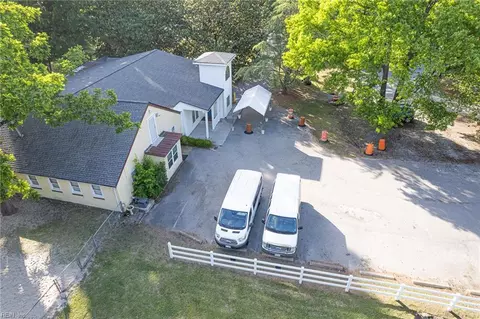 4249 Taylor Rd, Chesapeake, VA 23321