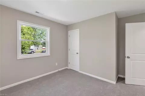 Bedroom - 4832 82nd St, Hampton, VA 23605 photo 5 of 9