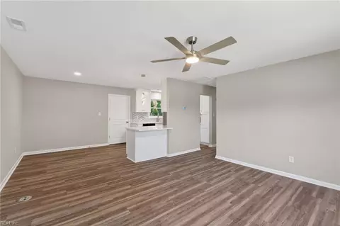 Living - 4832 82nd St, Hampton, VA 23605 photo 3 of 4