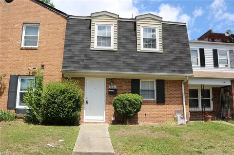 5844 E Hastings Arch Arch, Virginia Beach, VA 23462