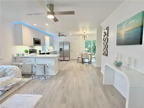 1002 Mayfield Ave, Chesapeake, VA 23324
