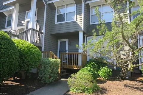2905 Seashore Pt, Virginia Beach, VA 23454