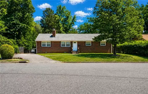 347 Avis Cir, Newport News, VA 23608