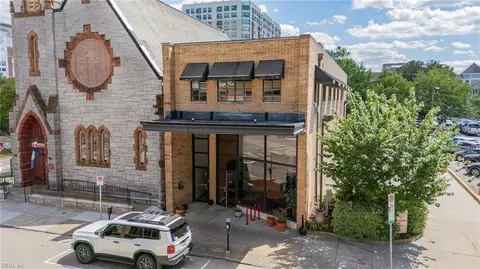 211 W Freemason St, Norfolk, VA 23510