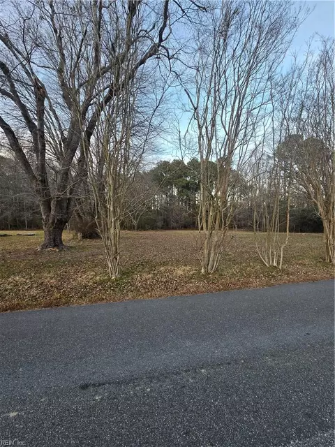 181 Crafford Rd, Newport News, VA 23603