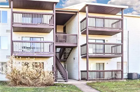 65 Wells Ct #2, Hampton, VA 23666