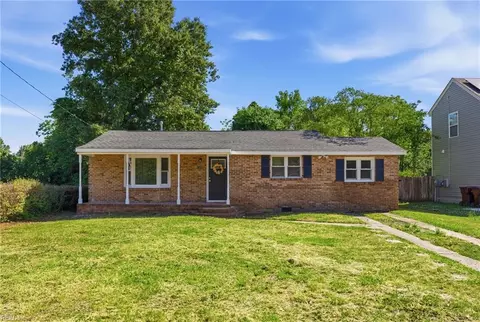 1349 Great Brg #BLVD, Chesapeake, VA 23320