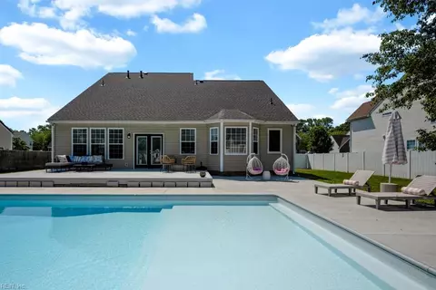 3508 Old Grandad Ln, Chesapeake, VA 23323