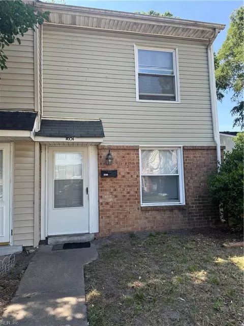 1651 Darren Cir, Portsmouth, VA 23701