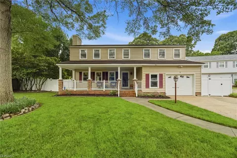 5 Deans Cir, Newport News, VA 23606