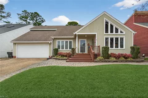 1105 Birdneck Lake Dr, Virginia Beach, VA 23451
