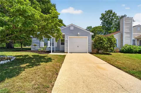 1213 Saddleback Lndg, Chesapeake, VA 23320