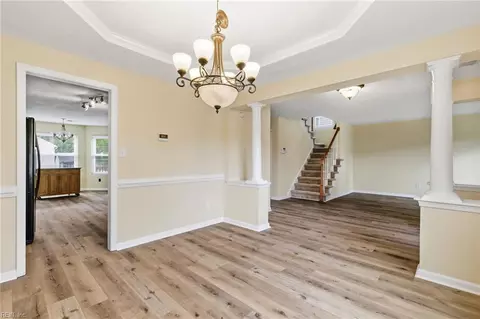 Entry Way - 3 Nicole Ct, Hampton, VA 23669 photo 2 of 3
