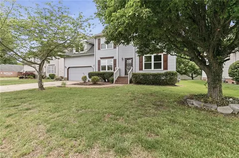 Exterior - 3 Nicole Ct, Hampton, VA 23669 photo 5 of 7