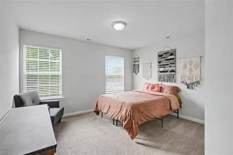 Bedroom - 509 Owens St, Hampton, VA 23669 photo 7 of 7