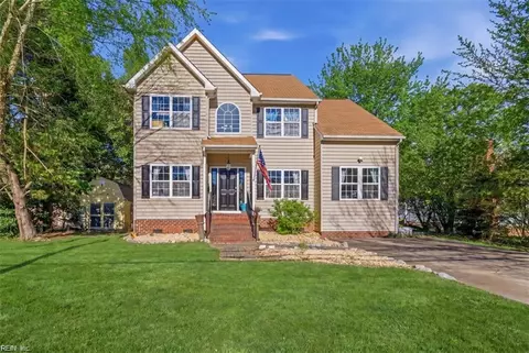 725 Beach Rd, Hampton, VA 23664