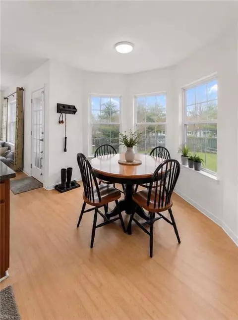 Dining - 725 Beach Rd, Hampton, VA 23664 photo 2 of 2