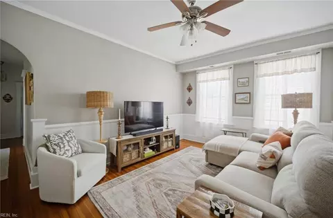 1323 Colonial Ave #6, Norfolk, VA 23517