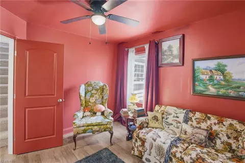 Bedroom - 23 Clover St, Hampton, VA 23669 photo 1 of 6