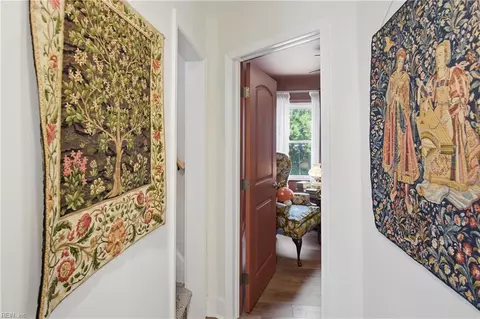 Entry Way - 23 Clover St, Hampton, VA 23669 photo 3 of 6