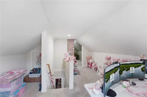 Entry Way - 23 Clover St, Hampton, VA 23669 photo 6 of 6