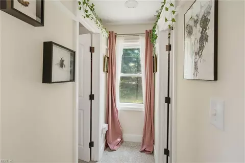 Entry Way - 23 Clover St, Hampton, VA 23669 photo 5 of 6