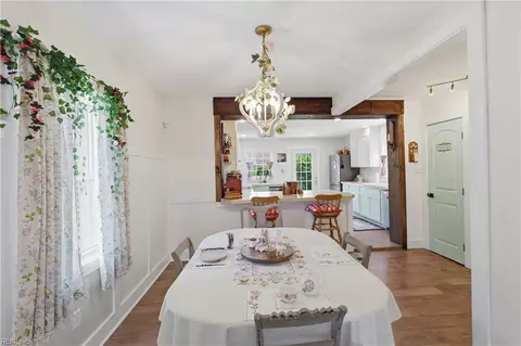 Dining - 23 Clover St, Hampton, VA 23669 photo 2 of 3