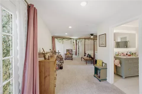 Entry Way - 23 Clover St, Hampton, VA 23669 photo 4 of 6