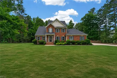 10912 Isadora Dr, Chesterfield, VA 23838