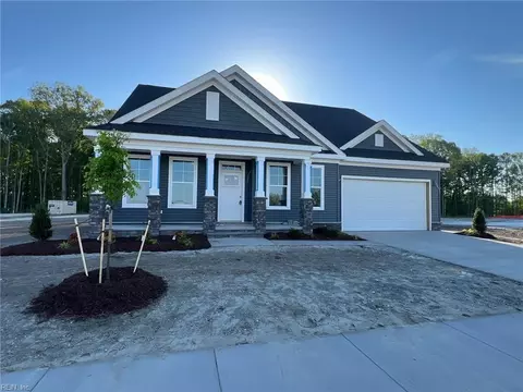 101 S Tall Pines Dr, Moyock, NC 27958